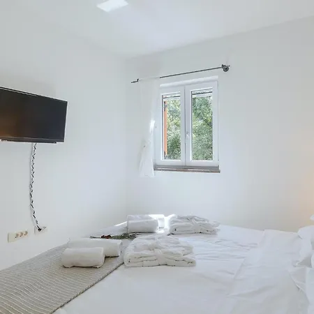 Case de vacanță Aria Vallis