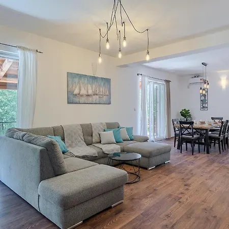 Case de vacanță Aria Vallis Crikvenica